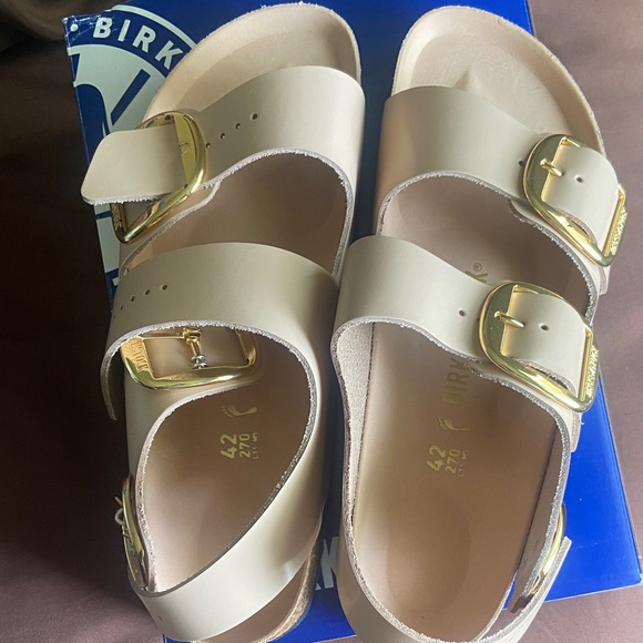 Birkenstock Milano Beige Sandals with Big Buckle - Picture 10 of 11